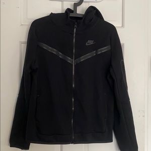 Nike tech fleece